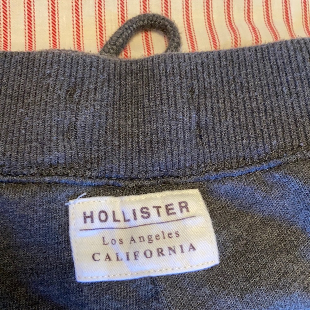 Men’s Hollister Distressed Joggers